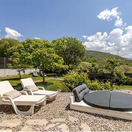 Villa Mona ,Heated Swimming Pool Μόσταρ Εξωτερικό φωτογραφία